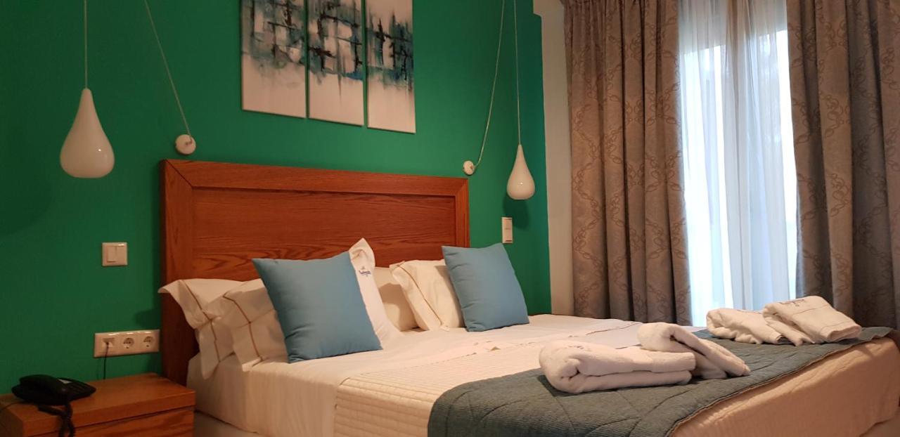 Hatzoudis Luxury Suites 크리시 아모우디아 외부 사진