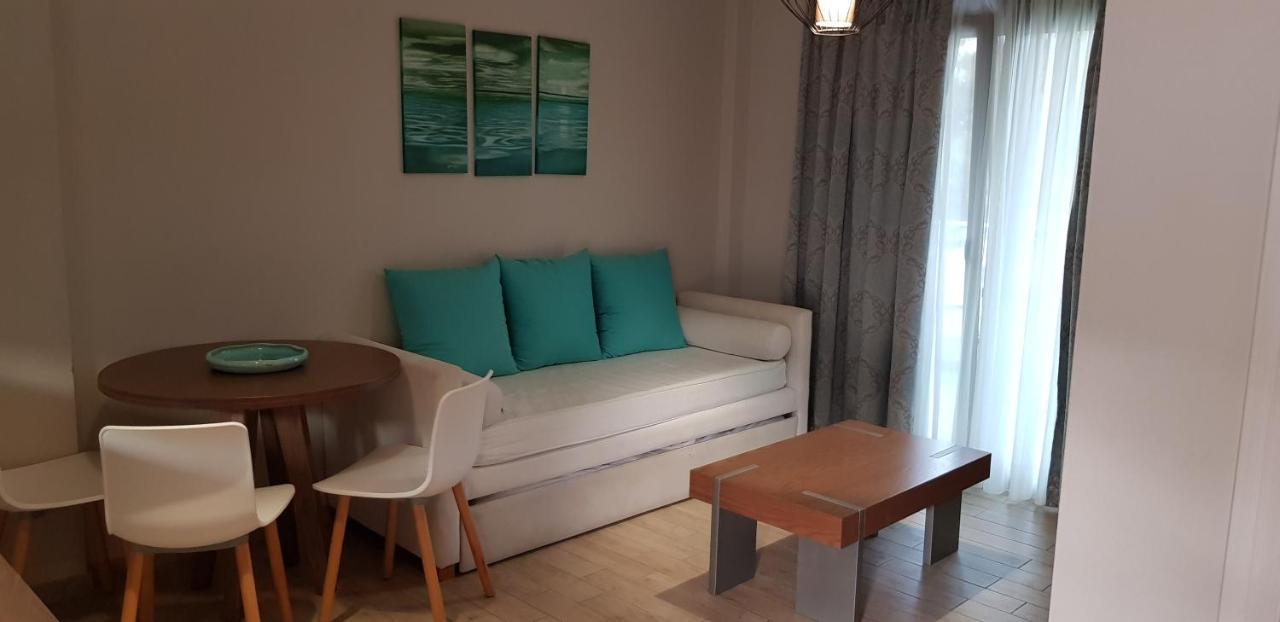 Hatzoudis Luxury Suites 크리시 아모우디아 외부 사진